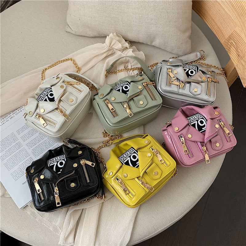 モスキーノ レディース バイカー レザー ショルダーバッグ